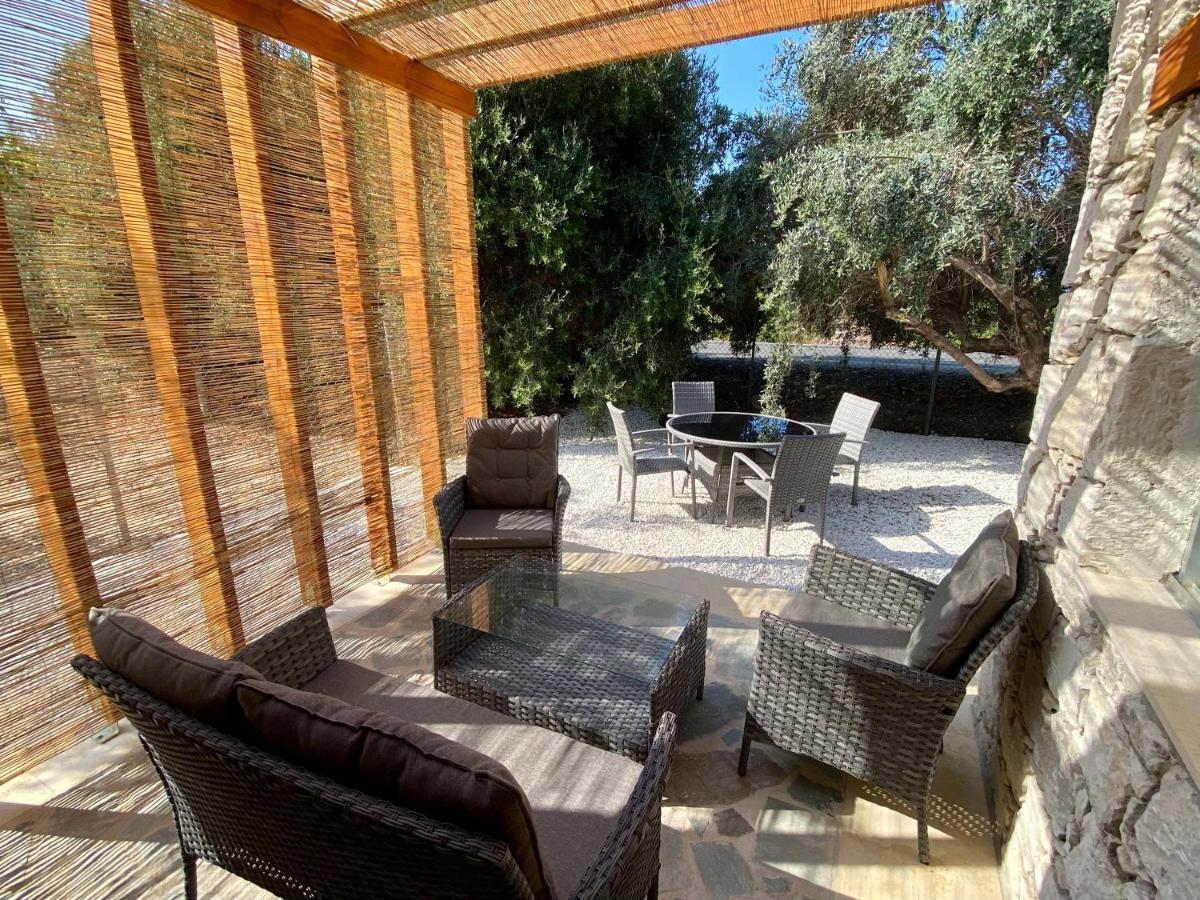Ammos Luxury Suits&Residences Pegeia Exterior foto