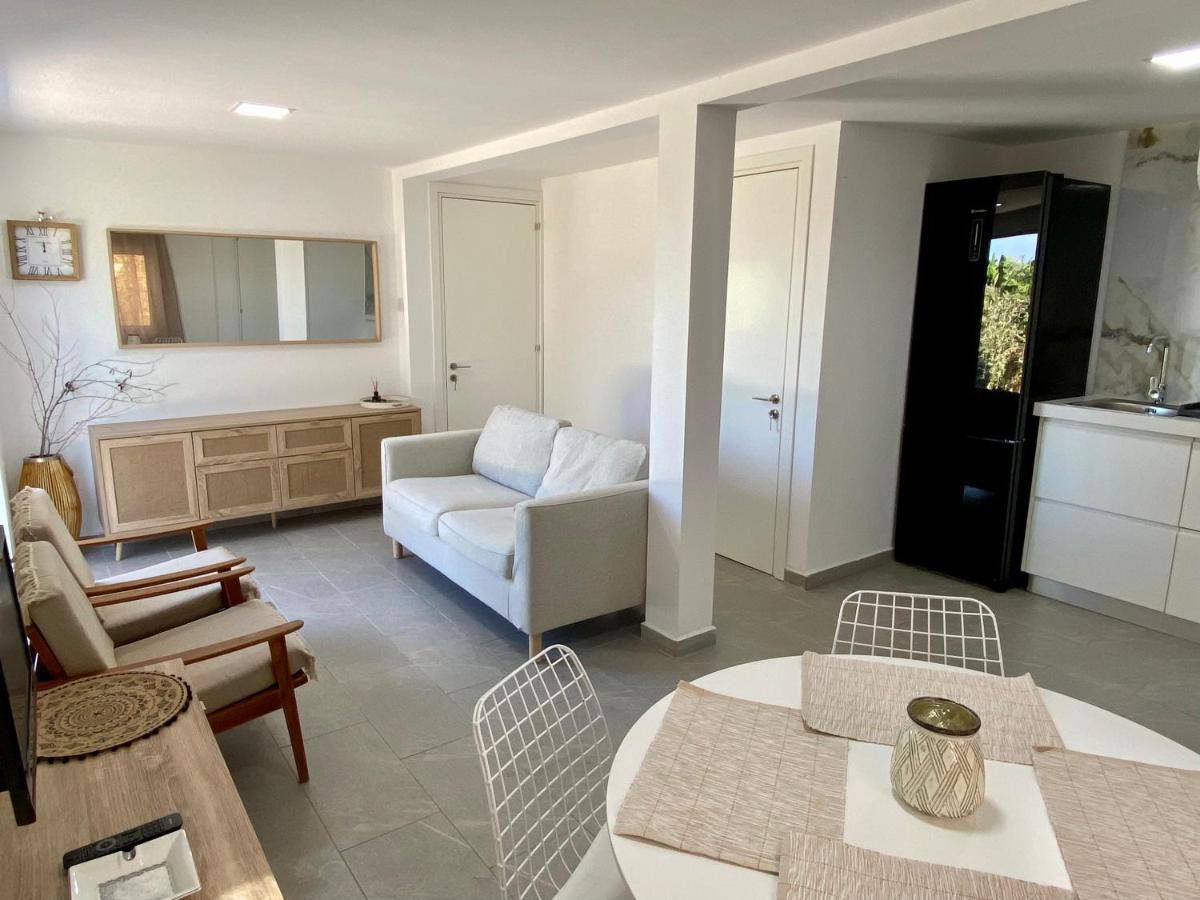 Ammos Luxury Suits&Residences Pegeia Exterior foto