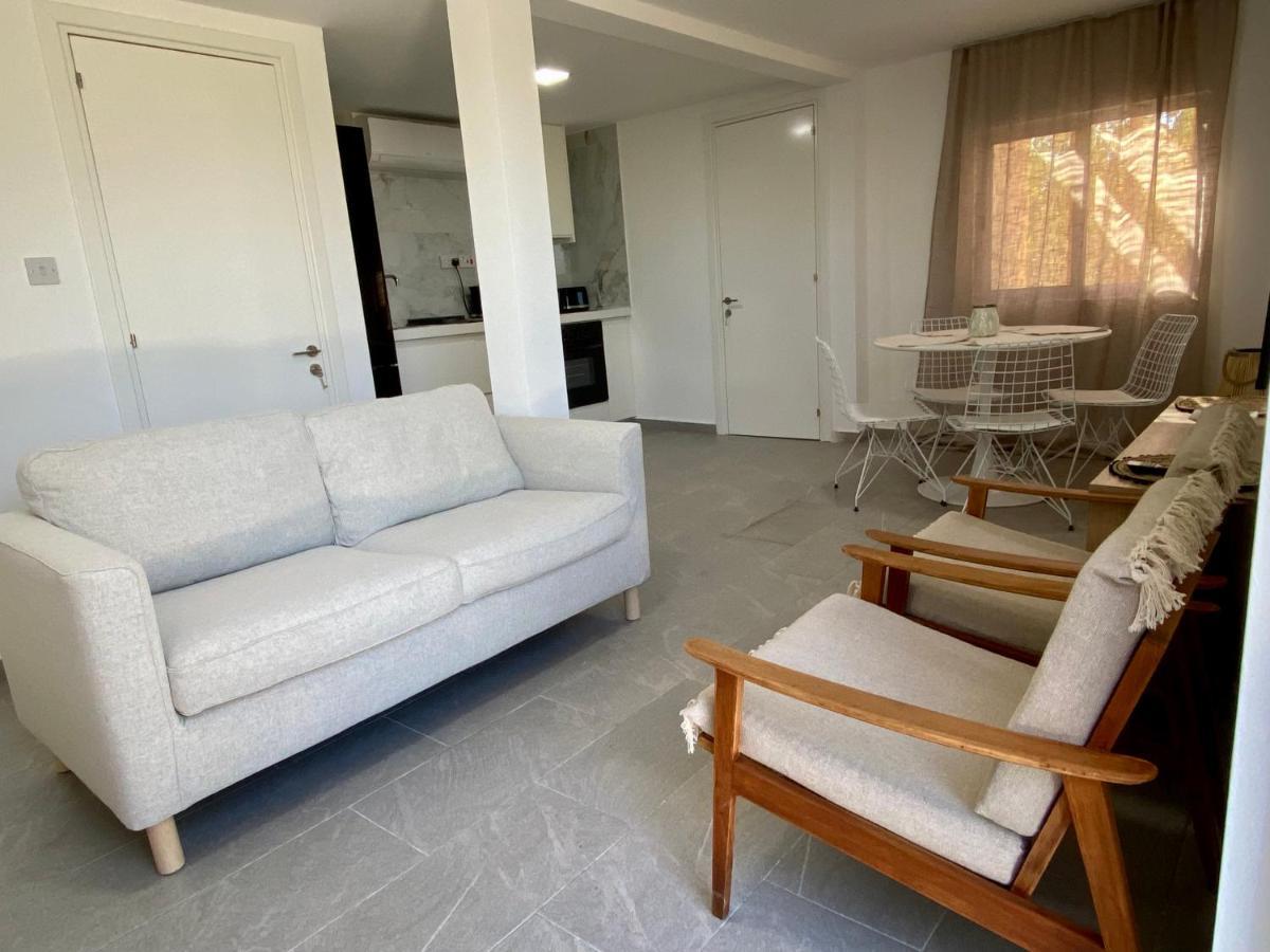 Ammos Luxury Suits&Residences Pegeia Exterior foto