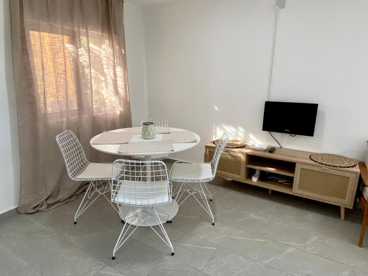 Ammos Luxury Suits&Residences Pegeia Exterior foto